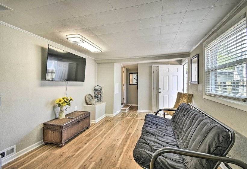 Charming Hampton Home < 2 Mi To Buckroe Beach