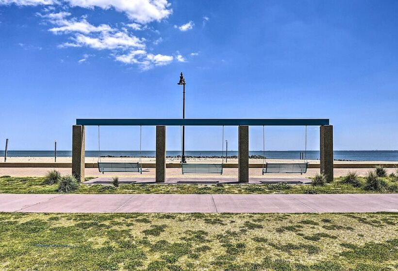 Charming Hampton Home < 2 Mi To Buckroe Beach