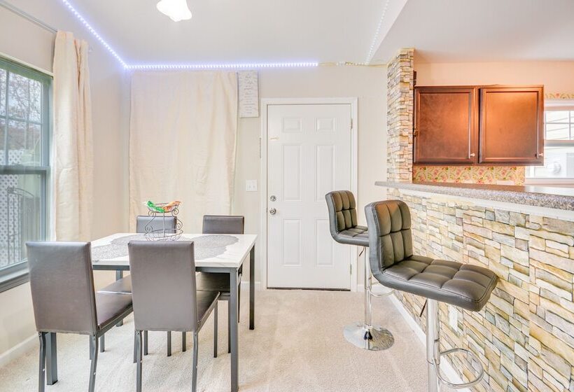Charming High Point Home W/ Yard: 4 Mi To Hpu!