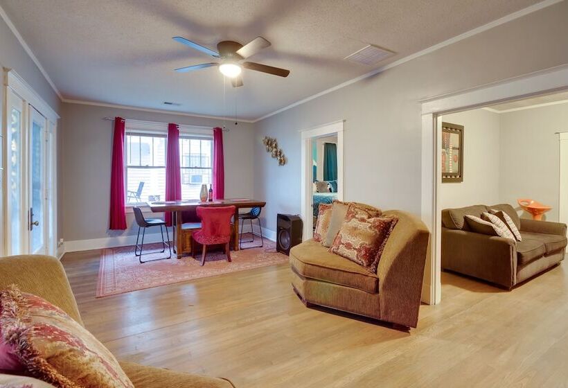 Charming Home: 2 Mi To Downtown Memphis & Zoo