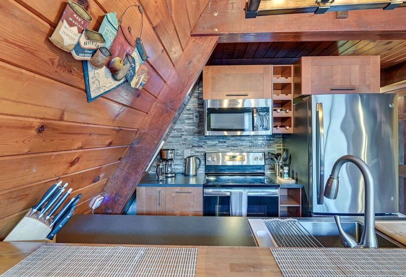 Walk To Ski Lift! Charming Hunter A Frame