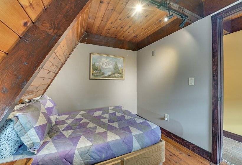 Walk To Ski Lift! Charming Hunter A Frame