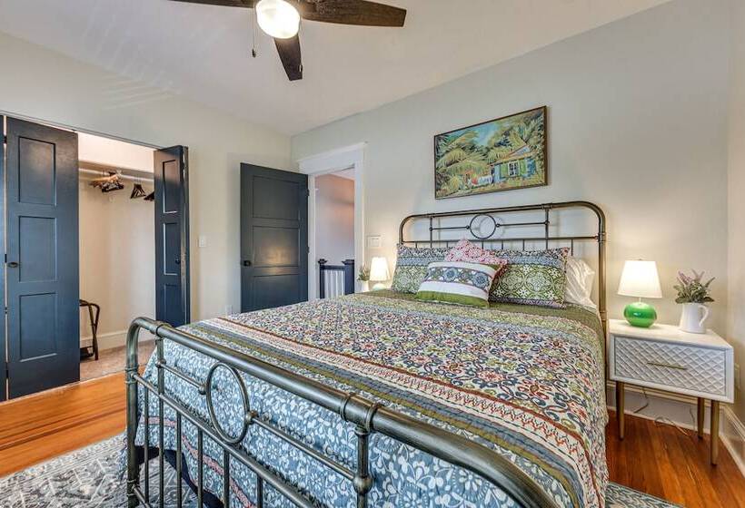 Chic Jacksonville Getaway, Walk To River & Parks!