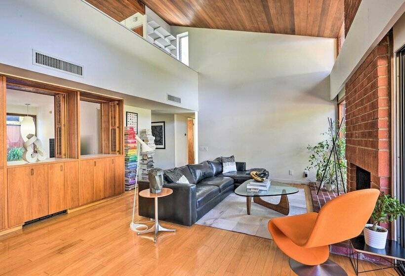 Chic Mid Century La Home W/ Hot Tub & Office