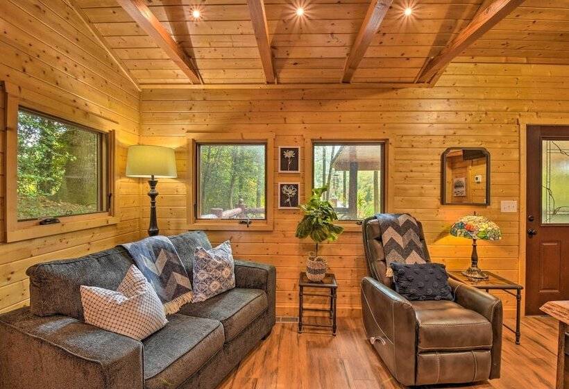 Clayton Retreat W/ Spacious Deck & Mtn Views!