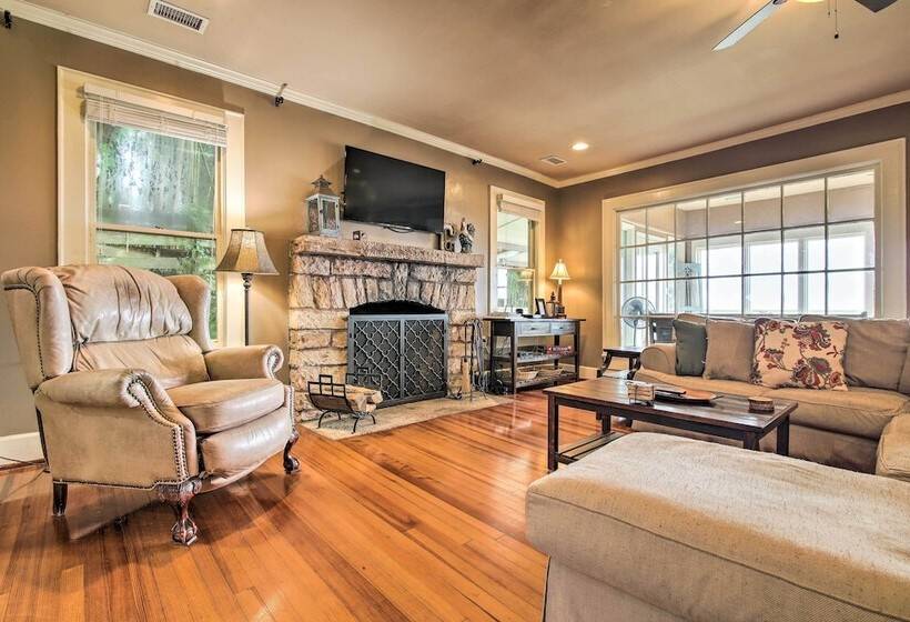 Cloudland Retreat W/ Mountain & Valley Views!