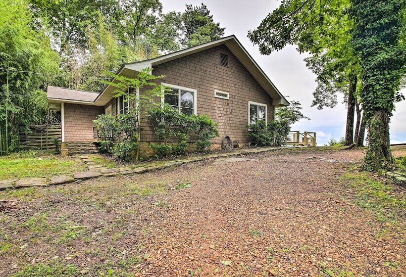 Cloudland Retreat W/ Mountain & Valley Views!