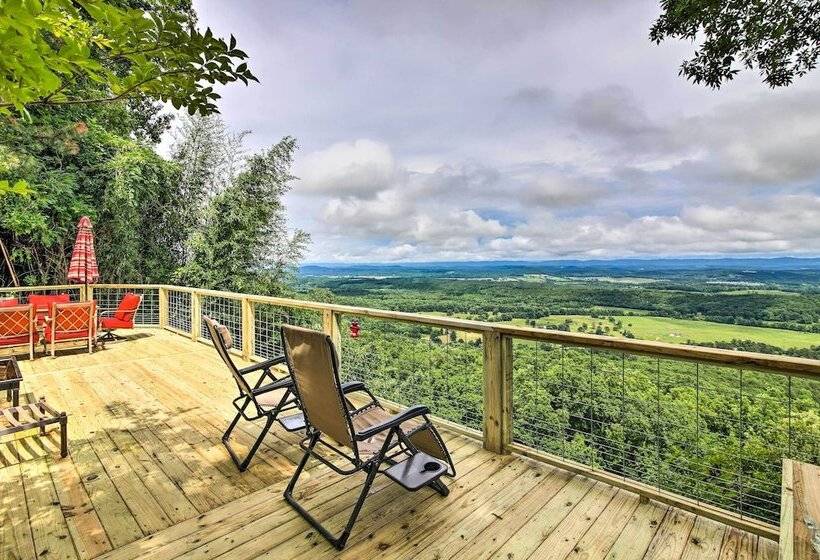 Cloudland Retreat W/ Mountain & Valley Views!