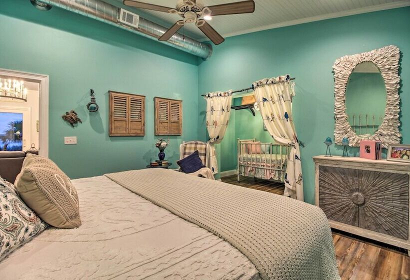 Colonels Island Haven: Panoramic Water Views