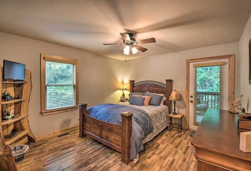Coosawattee River Resort Home Mins From Blue Ridge