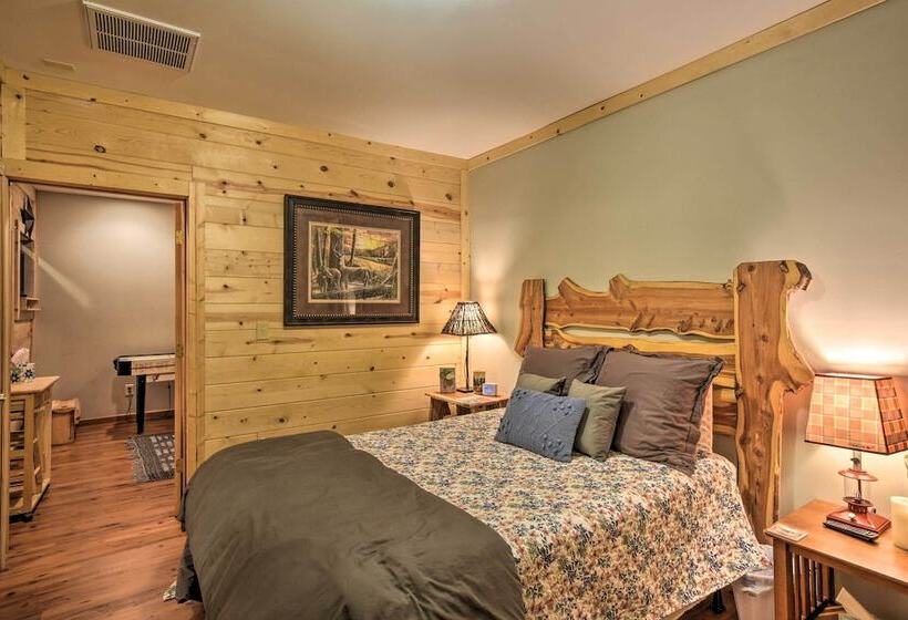 Coosawattee River Resort Home Mins From Blue Ridge