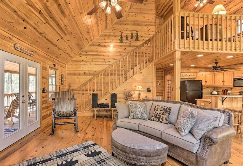 Cozy Blue Ridge Cabin W/ Sauna & Trail Access!
