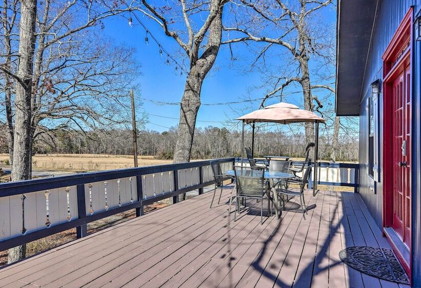 Cozy Caymus Cabin ~ 3 Miles To Callaway Gardens!