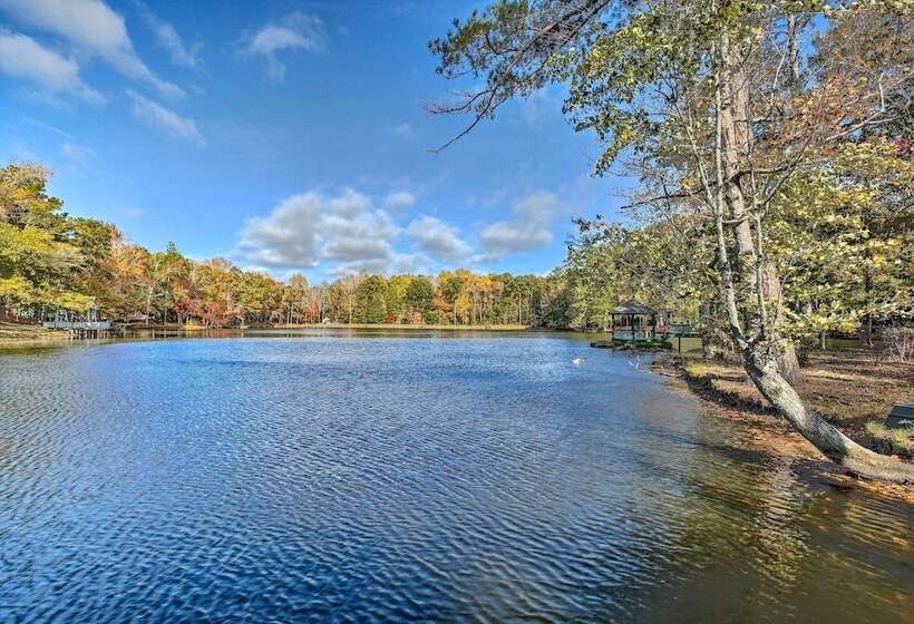 Cozy Caymus Cabin ~ 3 Miles To Callaway Gardens!