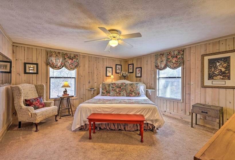 Cozy Caymus Cabin ~ 3 Miles To Callaway Gardens!