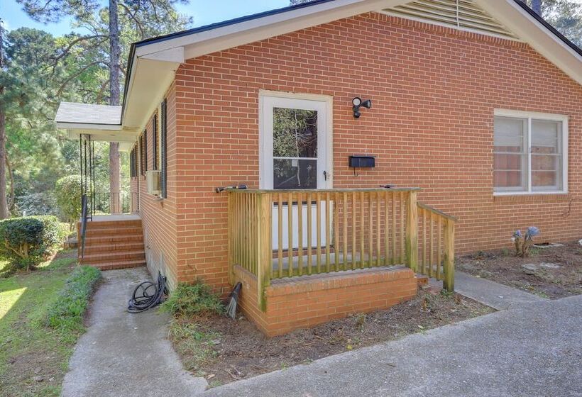Cozy & Convenient Macon Home ~ 3 Mi To Town!