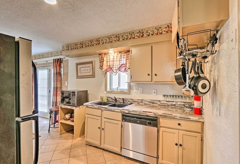 Cozy Corner In Memphis 4 Miles To Graceland!