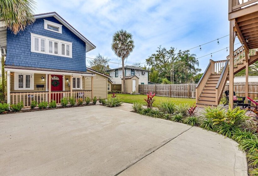Cozy Jacksonville Cottage, Walkable Location!