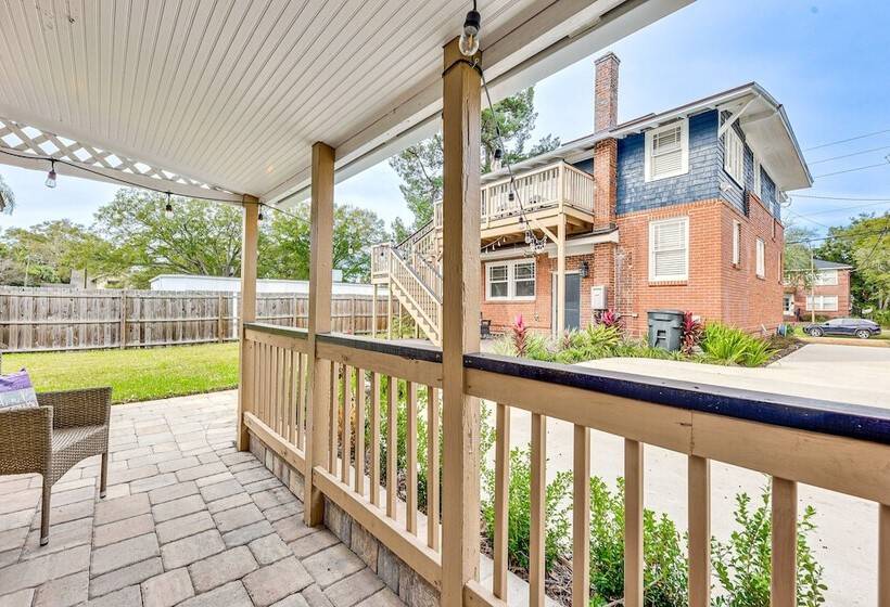 Cozy Jacksonville Cottage, Walkable Location!
