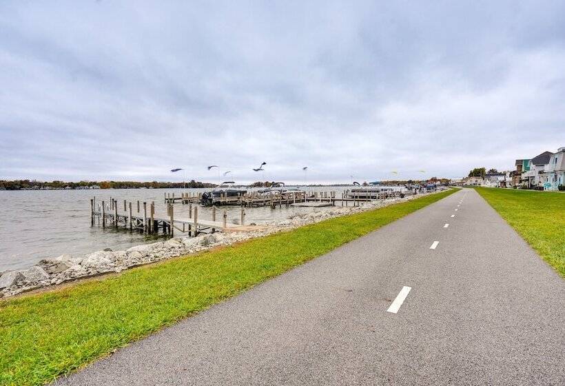 Cozy Ohio Home W/ Patio + Buckeye Lake Access!