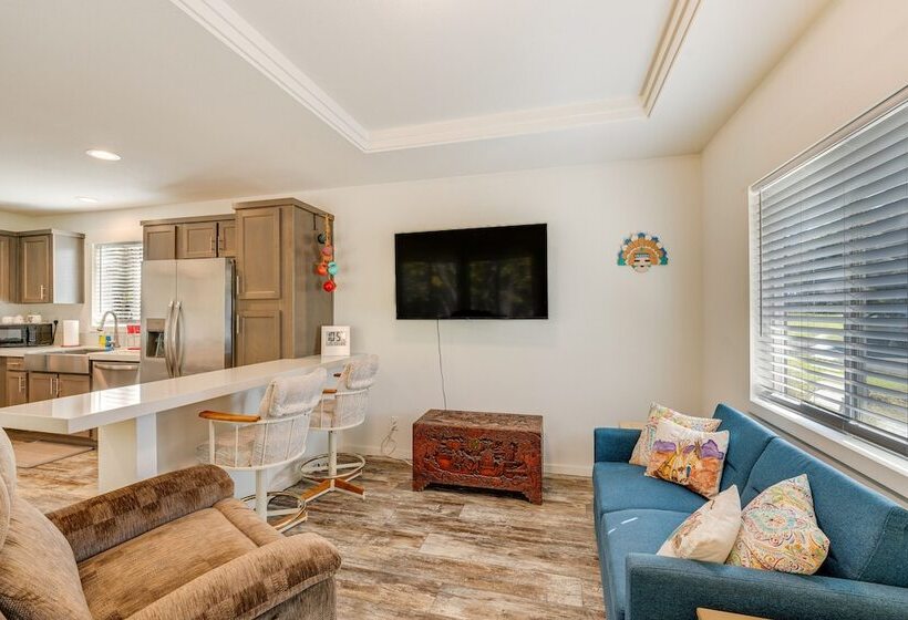 Community Pool & On Site Farm: Placerville Cottage