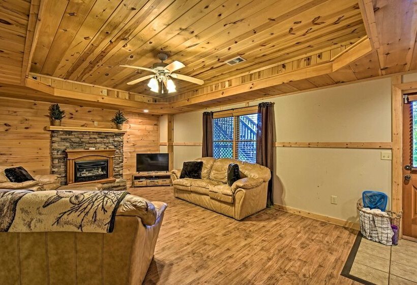 Cozy  Sunset View  Cabin W/ Hot Tub & Game Room!