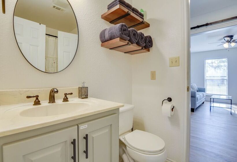 9 Mi To Ray Roberts Lake: Texas Retreat W/ Pool