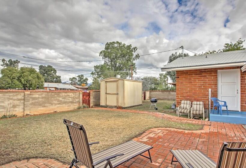 Cozy Tucson House W/ Patio & Catalina Mtn Views!