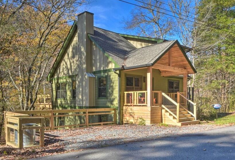 Creekside Craftsman Retreat In North Ga Mountains!