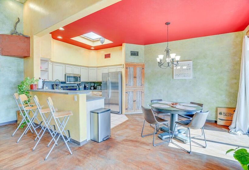 Desert Haven  Tucson Home   5 Mi To Downtown!