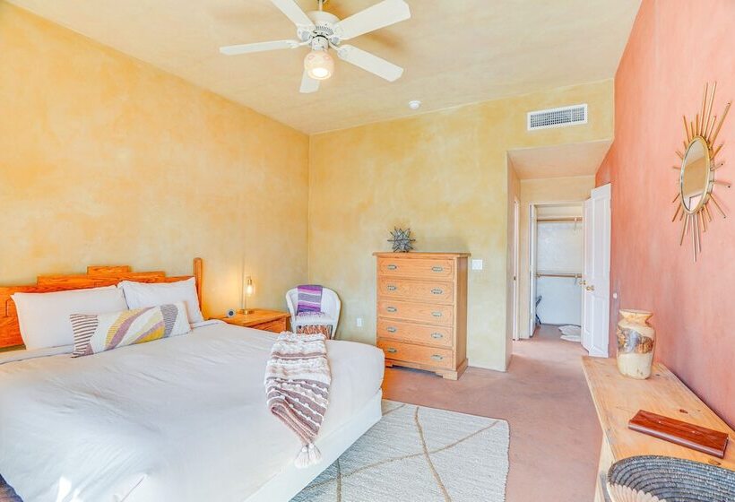 Desert Haven  Tucson Home   5 Mi To Downtown!