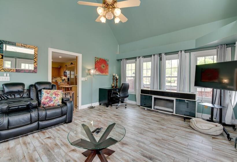 Douglasville Lake Home W/ Private Pool + Gazebo!