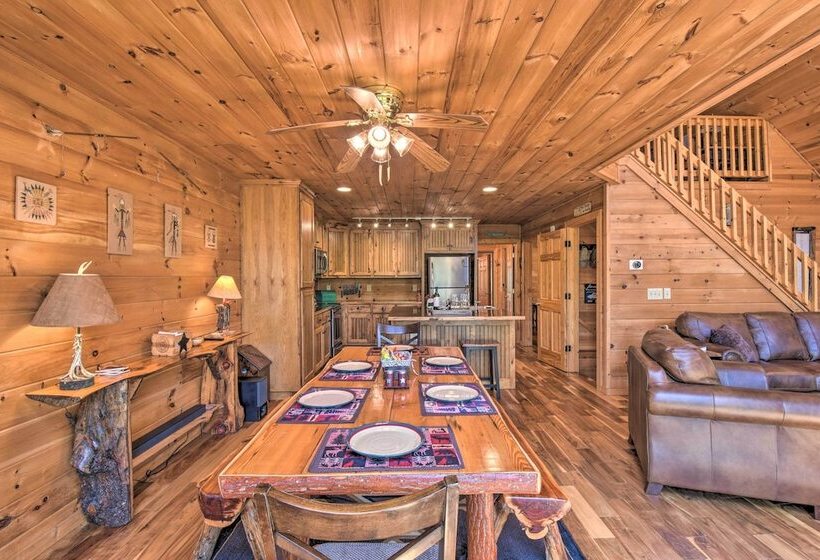 Dreamy Ellijay Resort Cabin W/ Game Room & Decks!