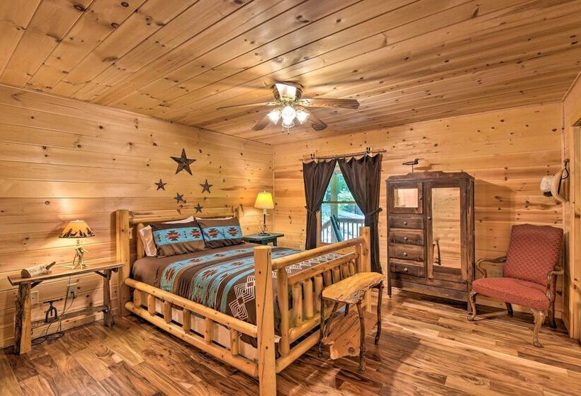 Dreamy Ellijay Resort Cabin W/ Game Room & Decks!