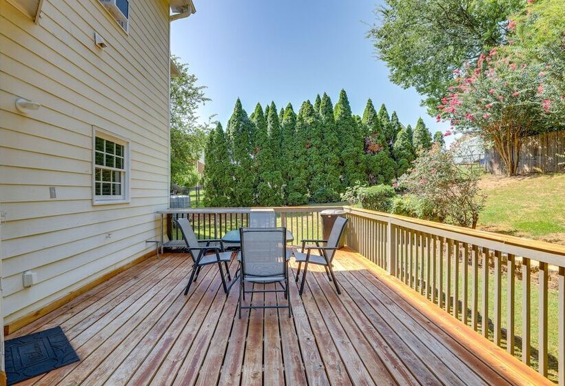Duluth Home W/ Patio: 22 Mi To Downtown Atlanta!
