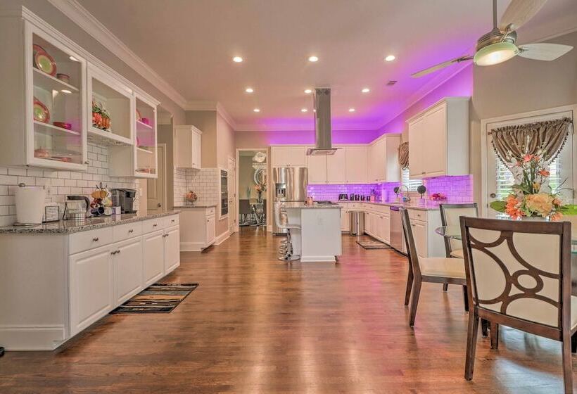 Duluth Home W/ Patio: 22 Mi To Downtown Atlanta!