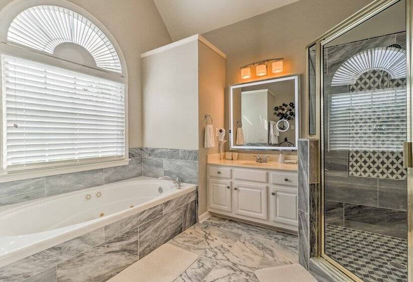 Duluth Home W/ Patio: 22 Mi To Downtown Atlanta!