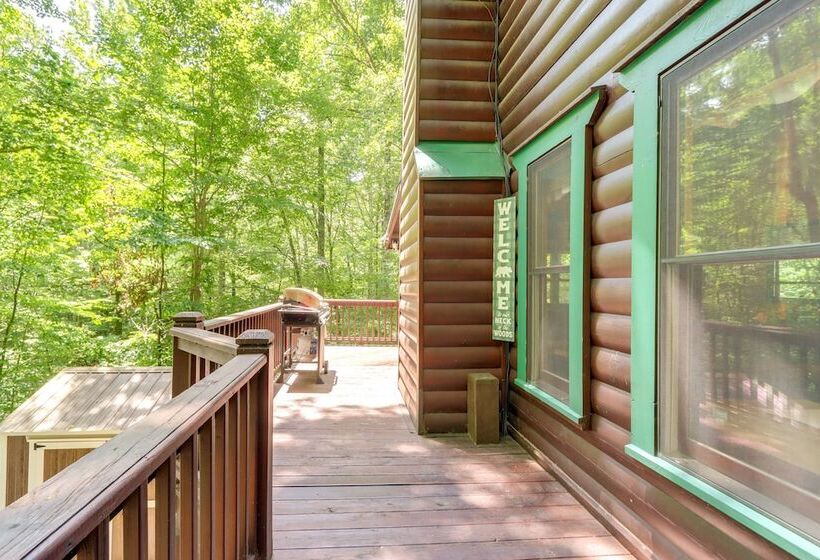 Ellijay Cabin W/ Deck And Hot Tub!