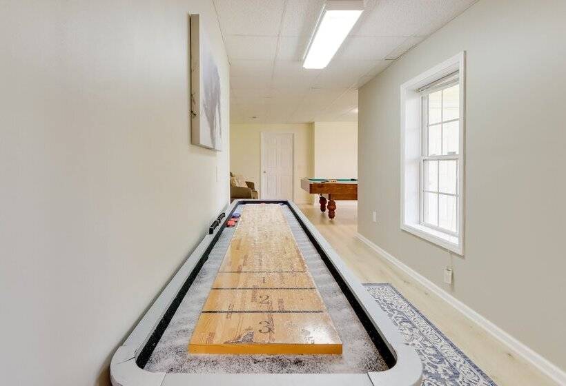 Ellijay Vacation Home W/ Hot Tub & Game Room!