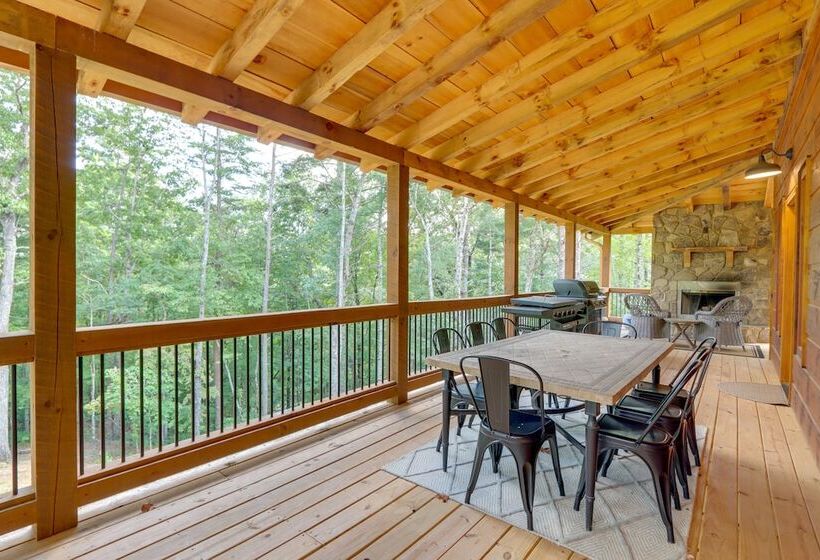 Epworth Family Cabin W/ Hot Tub & Game Room!
