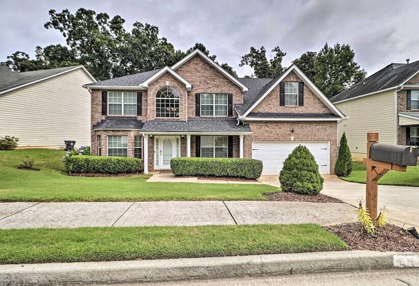 Fairburn Home W/ Fire Pit   24 Mi To Atlanta!