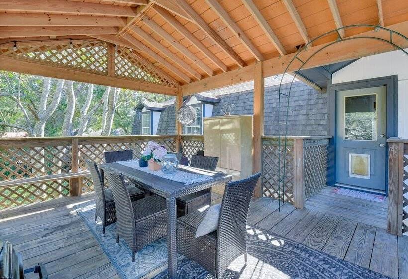 Family Friendly Duplex 6 Mi To Fort Walton Beach!