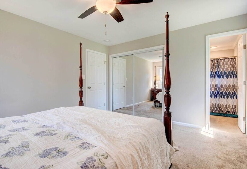 Family Friendly Georgia Vacation Home!