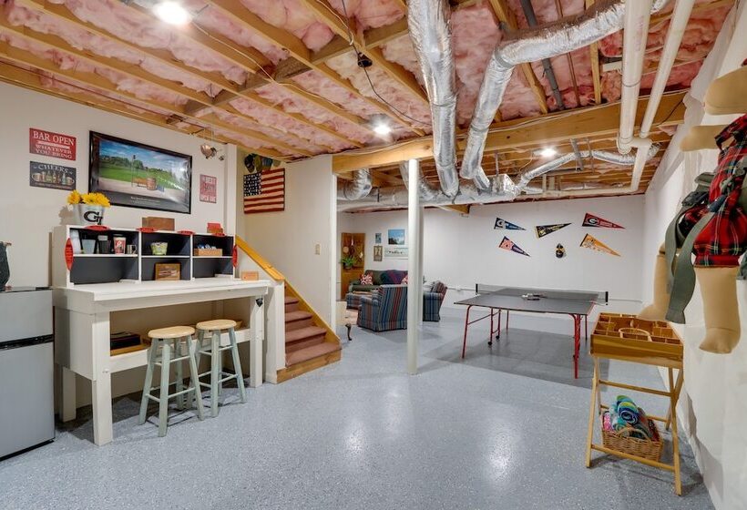 Family Friendly Jasper Cabin With Deck!