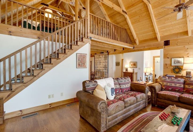 Family Friendly Jasper Cabin With Deck!