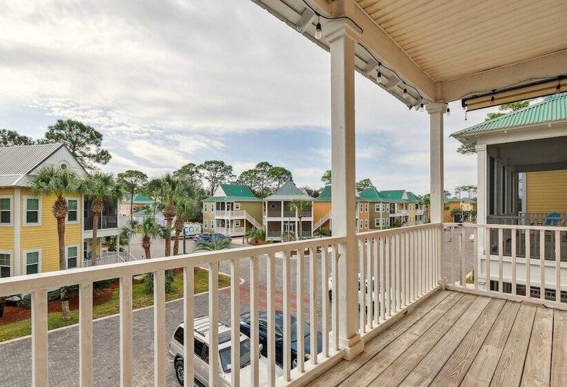 Family Friendly Pensacola Home < 1 Mi To Beach!