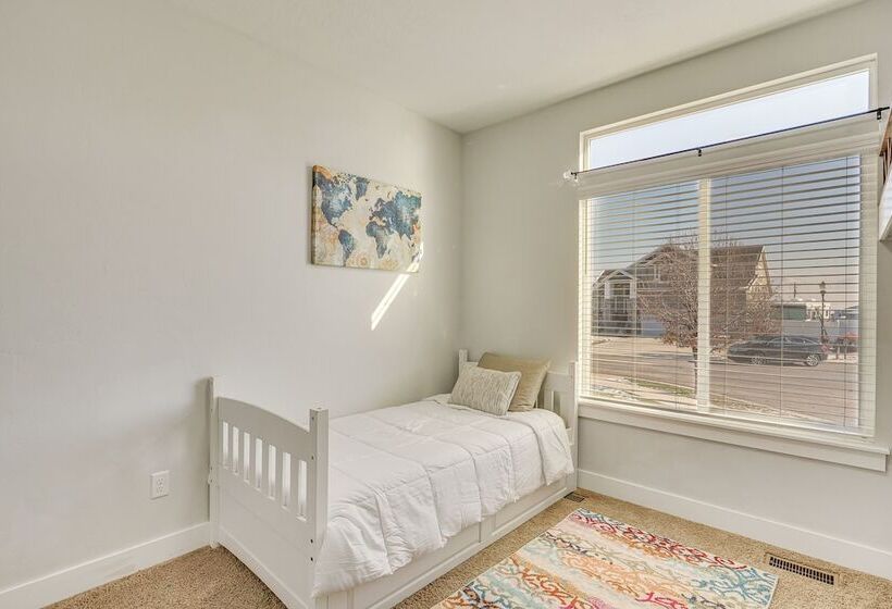 Family Friendly Retreat: 28 Mi To Salt Lake City!