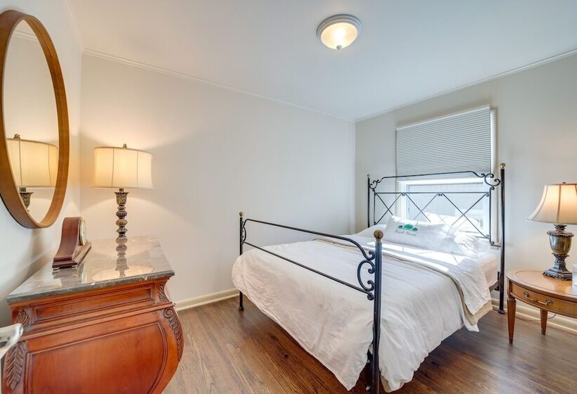 Family Friendly Sand Springs Home ~ 8 Mi To Tulsa!