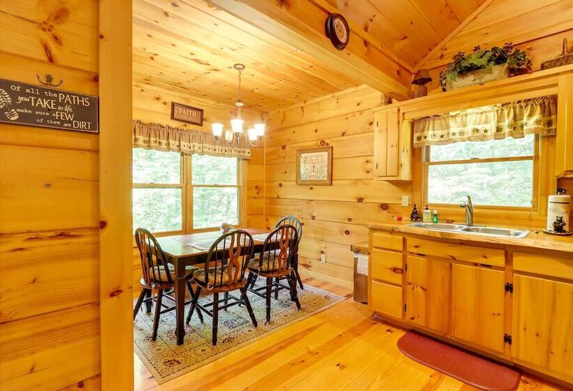 Forested Mccaysville Cabin On Fightingtown Creek!