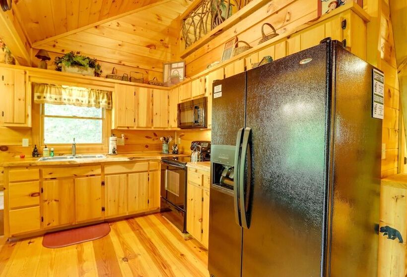 Forested Mccaysville Cabin On Fightingtown Creek!